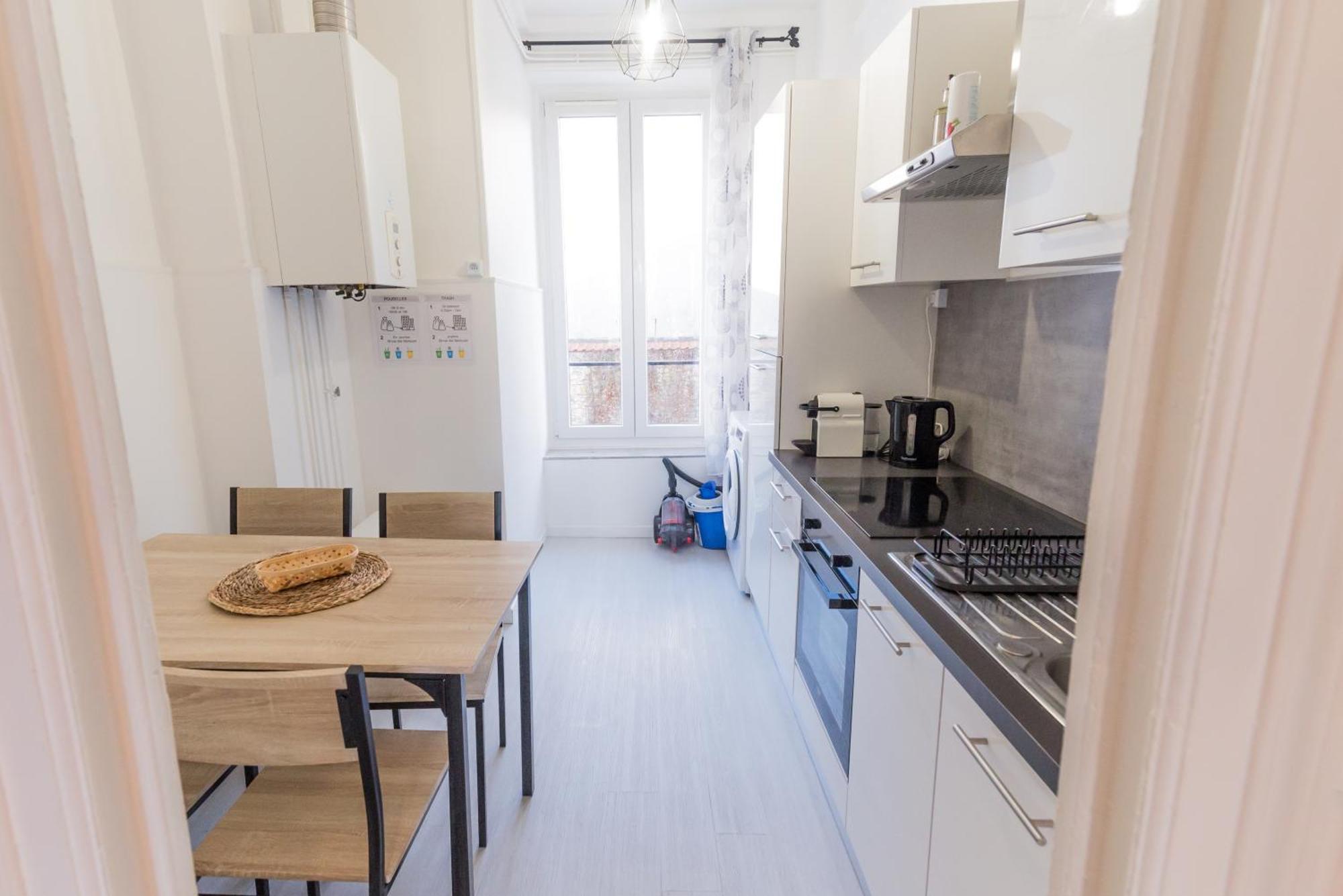 Suite Double Fabriques, 2 Bedrooms, Central, Parking Nearby, Self Checkin Nancy Eksteriør billede