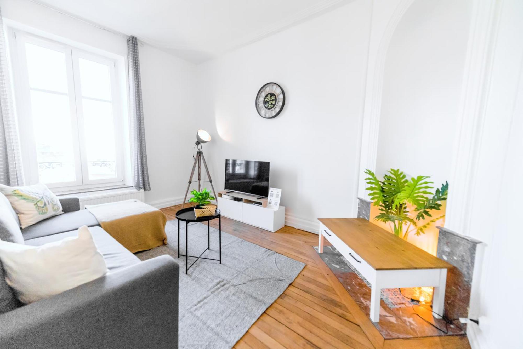 Suite Double Fabriques, 2 Bedrooms, Central, Parking Nearby, Self Checkin Nancy Eksteriør billede